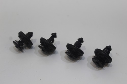 Audi rs6 door card clips - rs6, c6